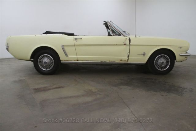 1965 Ford Mustang Convertible - photo 6