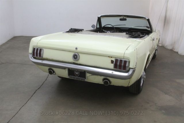 1965 Ford Mustang Convertible - photo 9