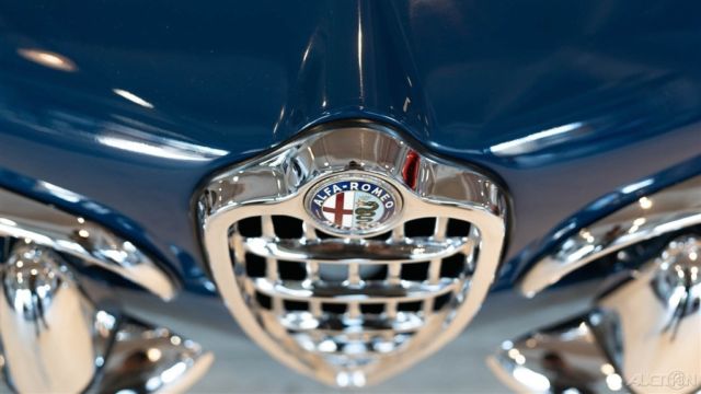 1965 Alfa Romeo Spider Convertible - photo 11