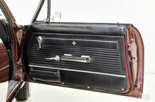1965 Chevrolet Corvair Corsa - photo 8