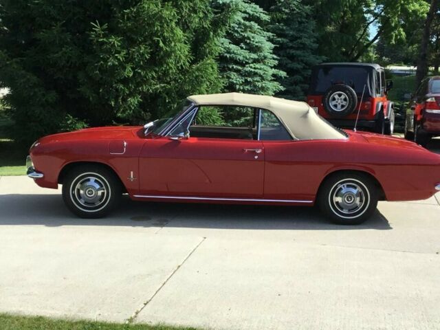 1965 Chevrolet Corvair convertible - photo 2