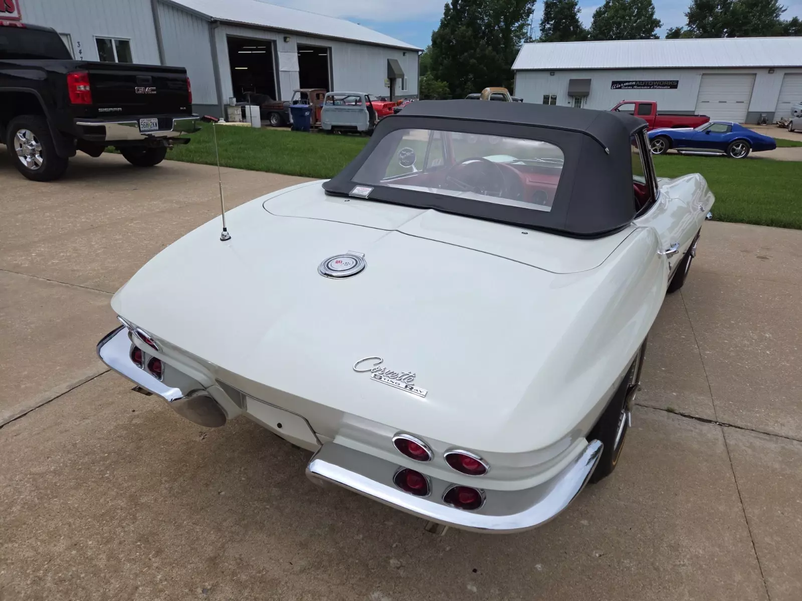 1965 Chevrolet Corvette - photo 10
