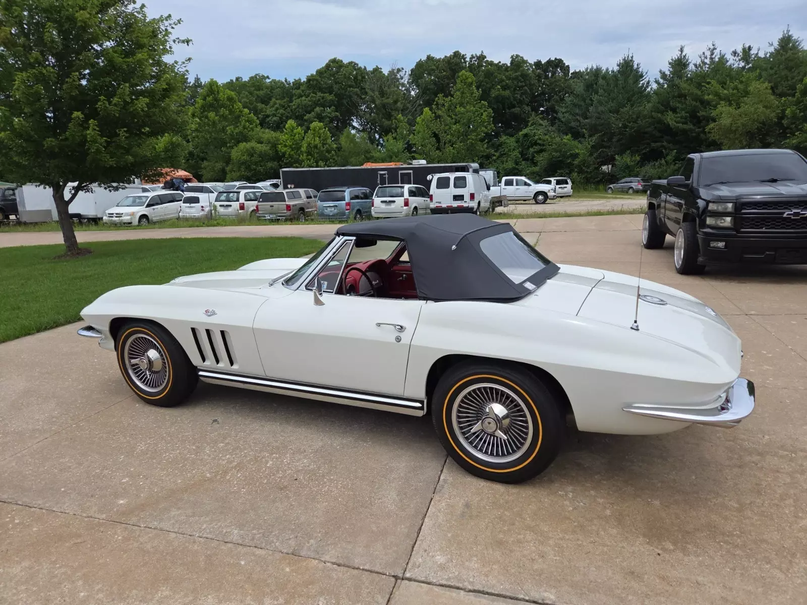 1965 Chevrolet Corvette - photo 13