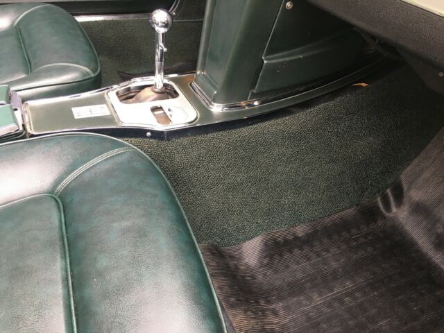 1965 Chevrolet Corvette - photo 12