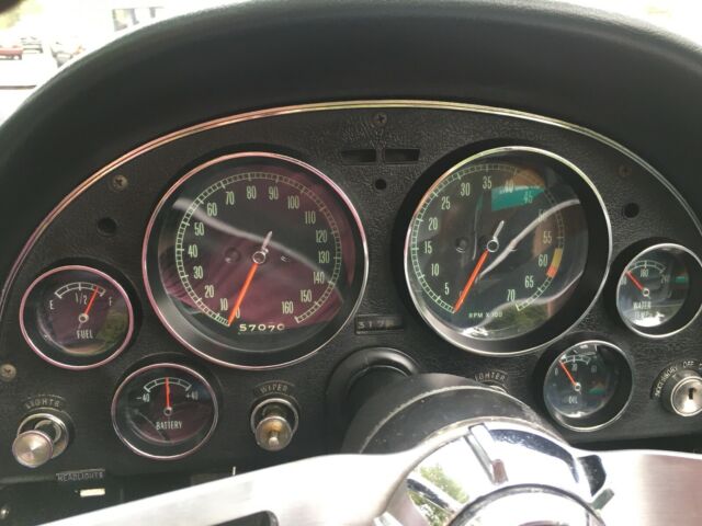 1965 Chevrolet Corvette - photo 13