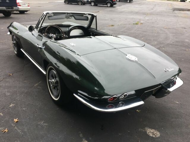 1965 Chevrolet Corvette - photo 3