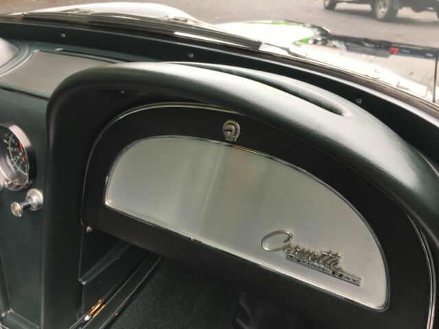 1965 Chevrolet Corvette - photo 9