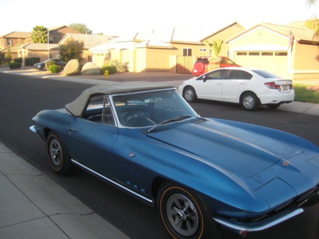 1965 Chevrolet Corvette - photo 2
