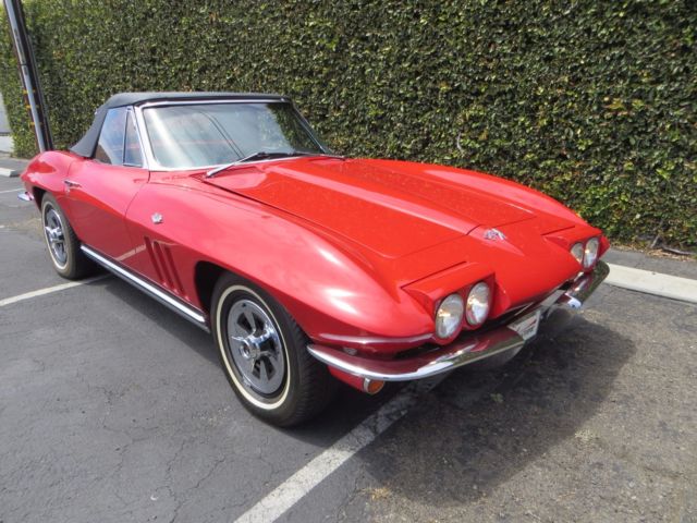 1965 Chevrolet Corvette - photo 3