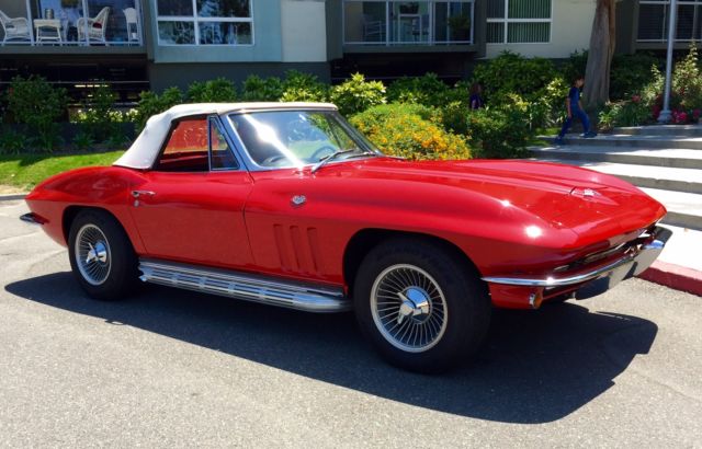 1965 Chevrolet Corvette Stingray - photo 2