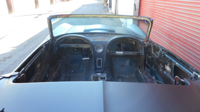 1965 Chevrolet Corvette 396 ci Originally - photo 9