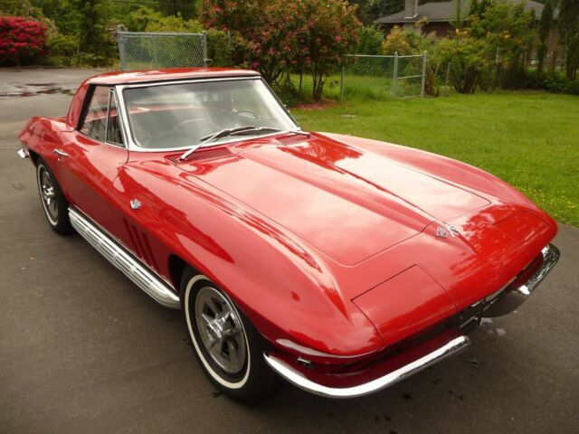1965 Corvette convertible 327/300hp 4 speed numbers matching 1966 Chevrolet Corvette