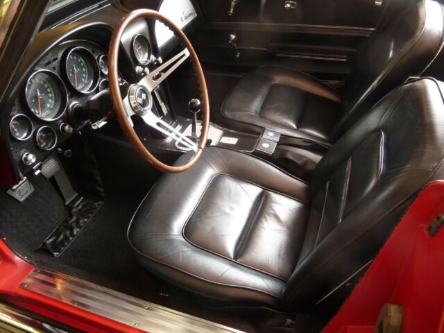 1966 Chevrolet Corvette - photo 10