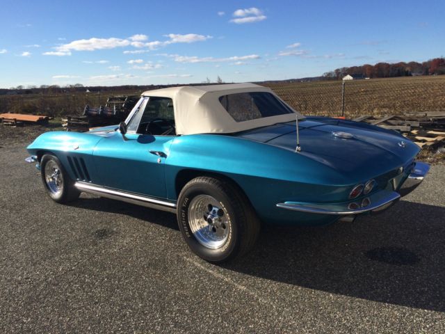 1965 Chevrolet Corvette Sting Ray - photo 3