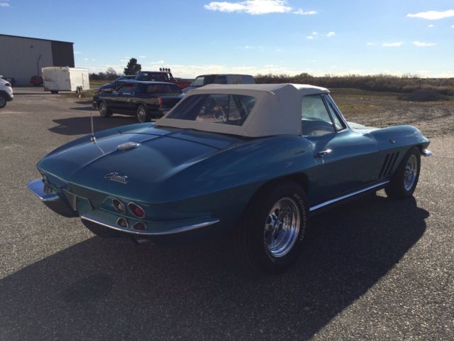 1965 Chevrolet Corvette Sting Ray - photo 5