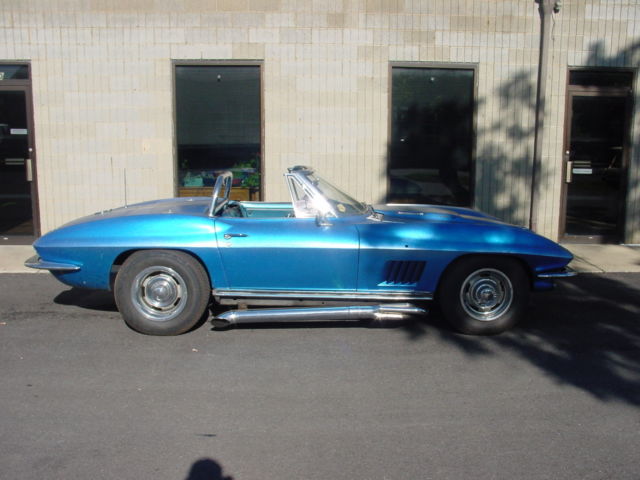 1965 Chevrolet Corvette - photo 2