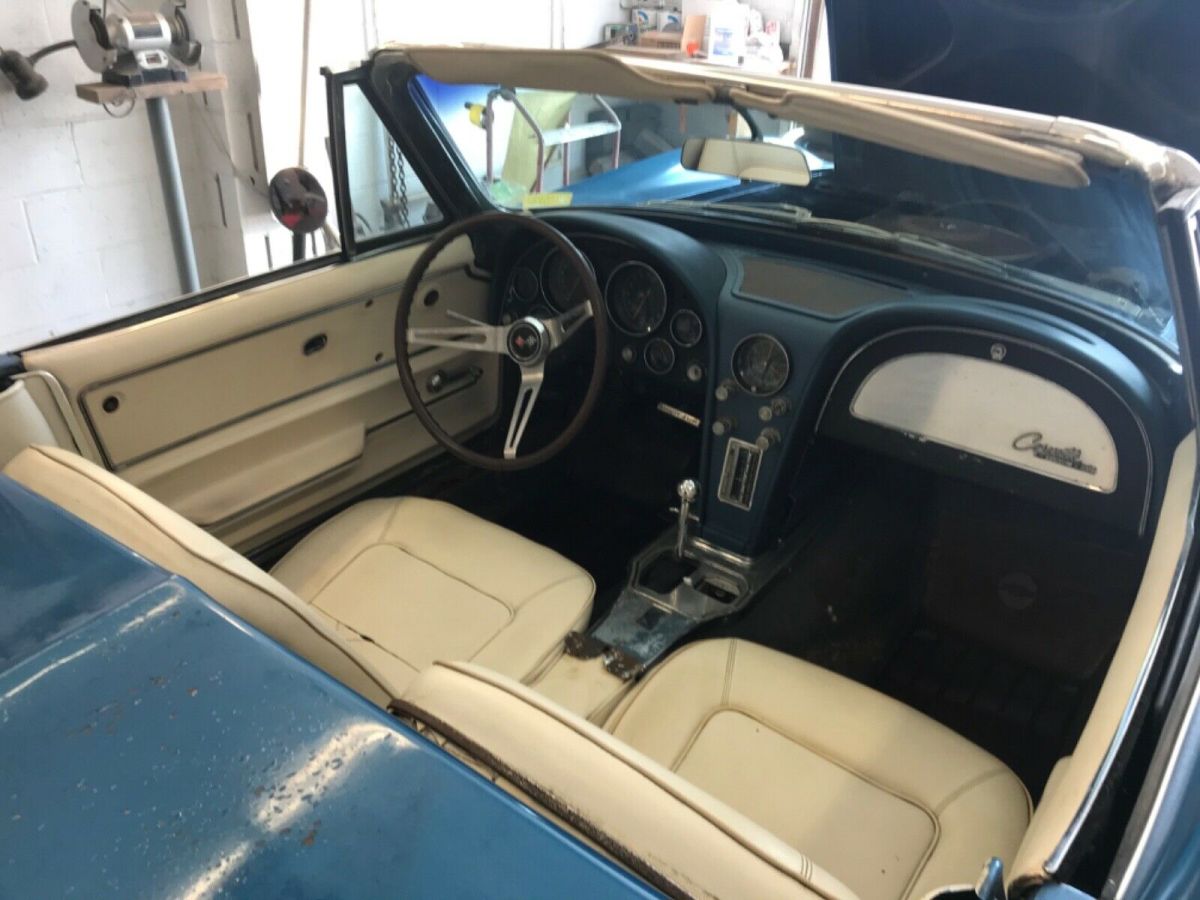 1965 Chevrolet Corvette - photo 8