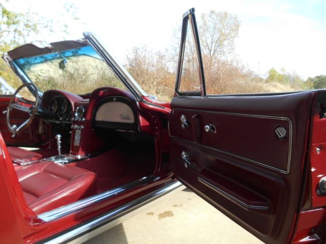 1965 Chevrolet Corvette - photo 9