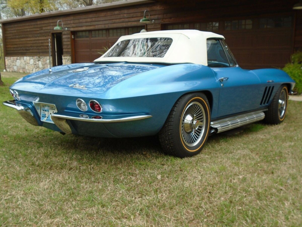 1965 Chevrolet Corvette - photo 10