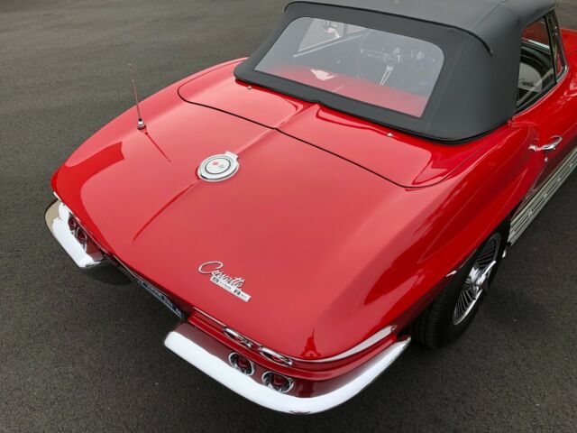 1965 Chevrolet Corvette - photo 6