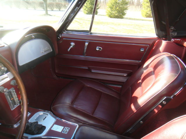 1965 Chevrolet Corvette Sting Ray Convertible - photo 13