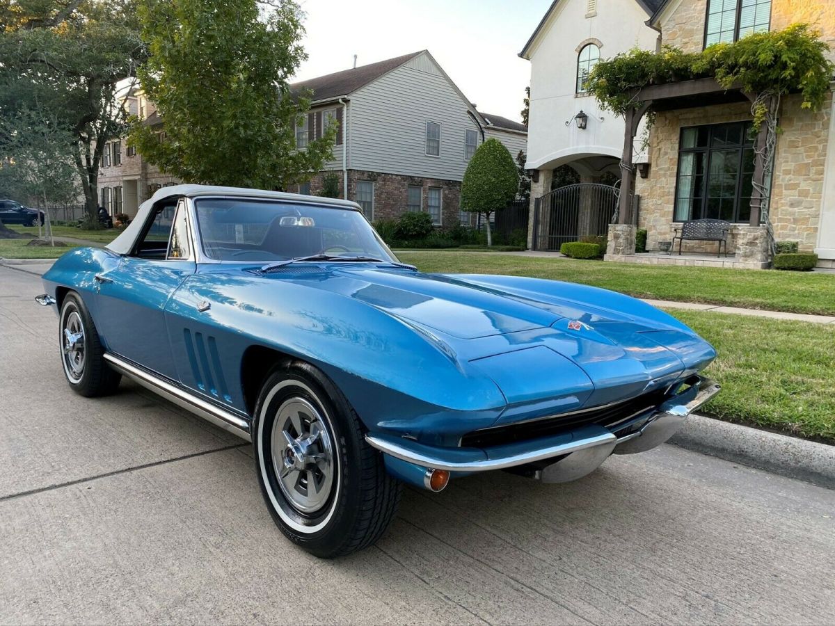 1965 Chevrolet Corvette Stingray - photo 11