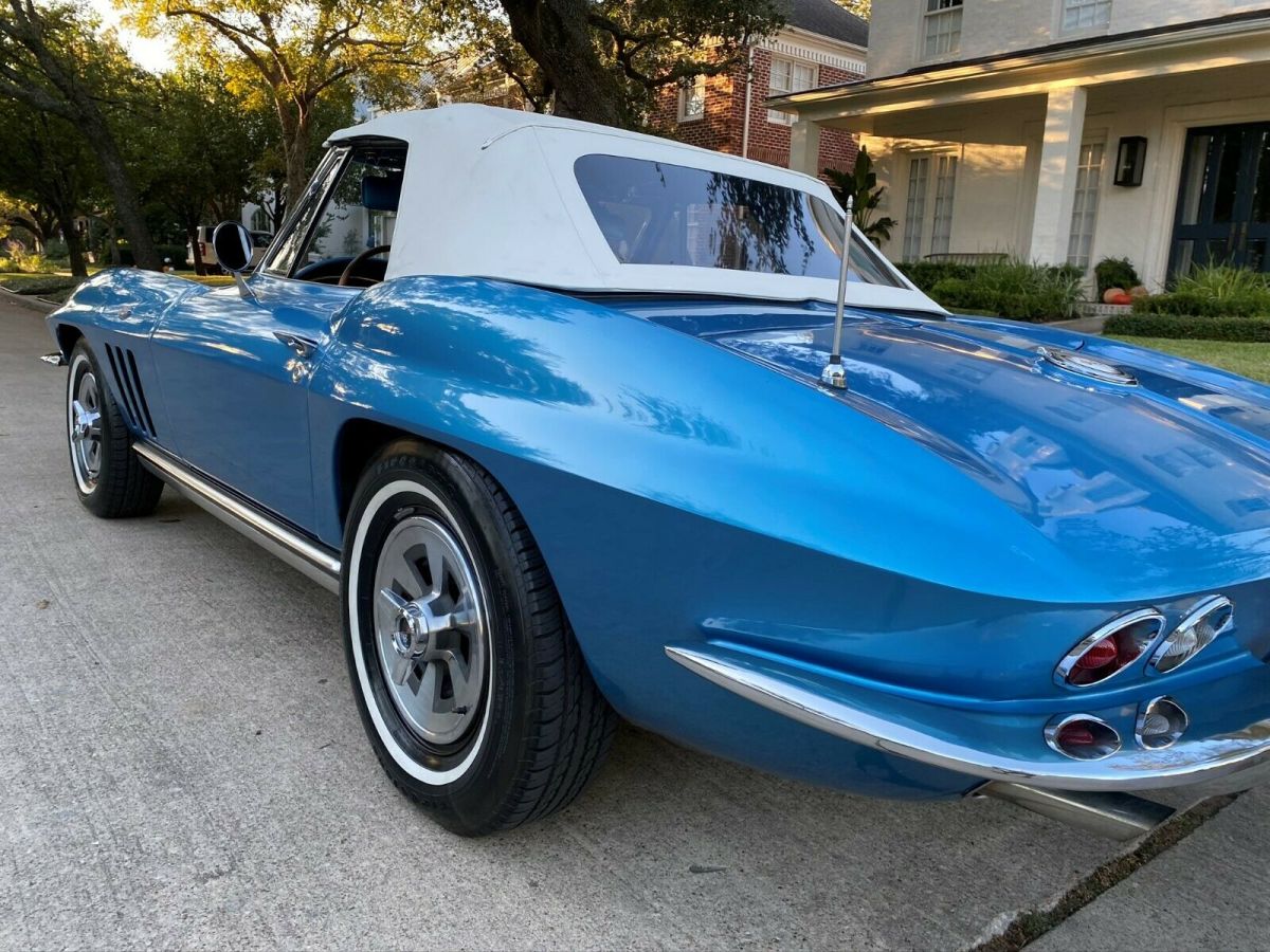 1965 Chevrolet Corvette Stingray - photo 3