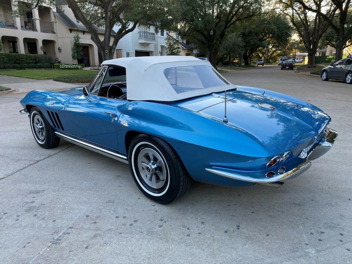 1965 Chevrolet Corvette Stingray - photo 9