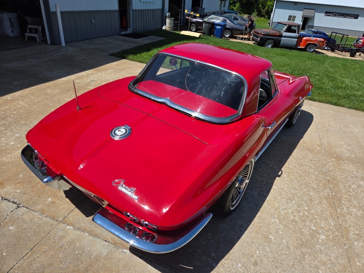 1965 Chevrolet Corvette - photo 12