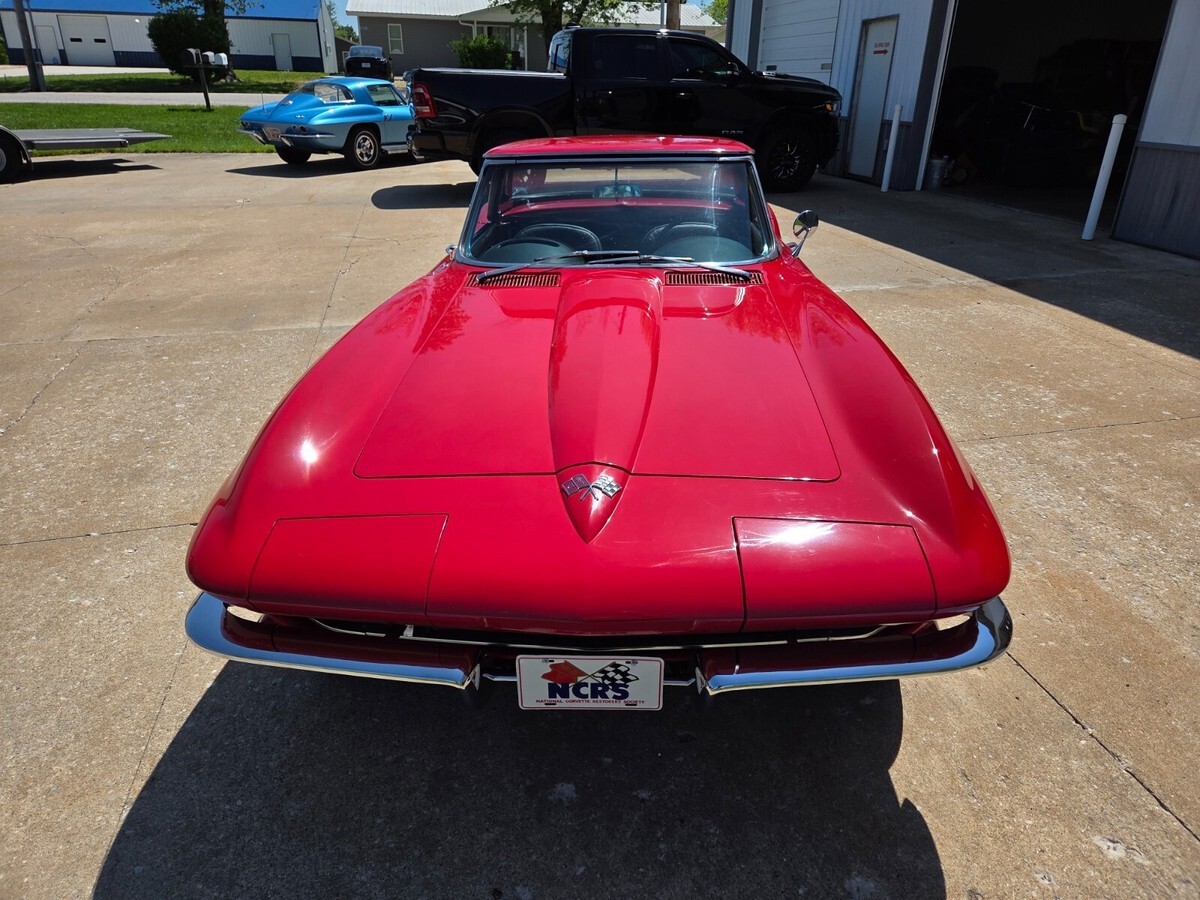 1965 Chevrolet Corvette - photo 4