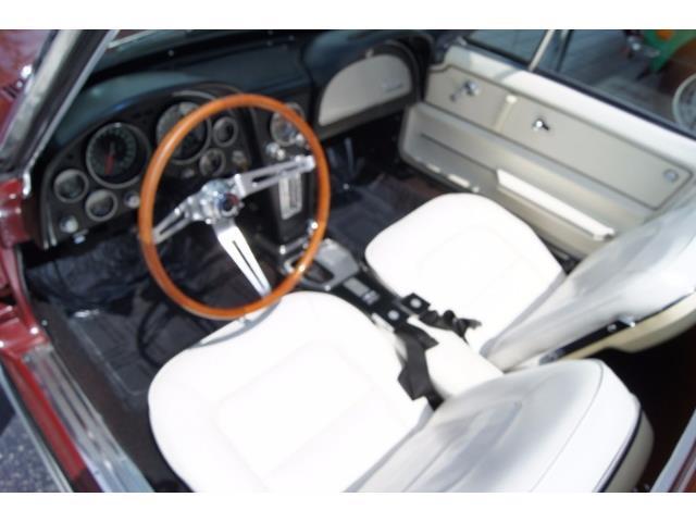1965 Chevrolet Corvette - photo 2