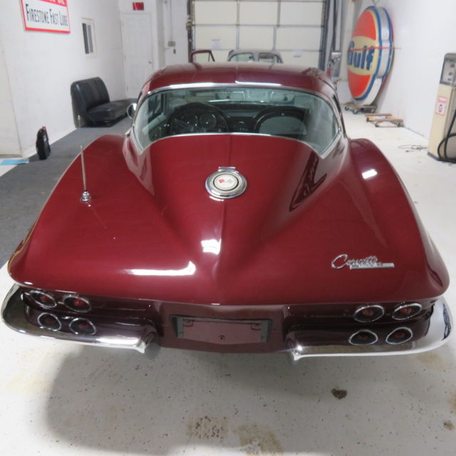1965 Chevrolet Corvette Coupe - photo 3