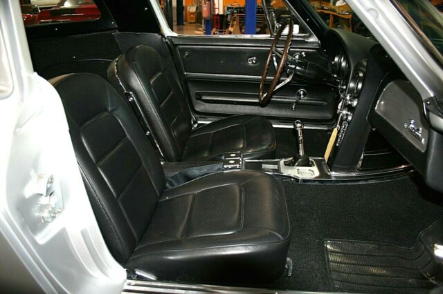 1965 Chevrolet Corvette Coupe Restored Fuel Injection 4-Speed - photo 13