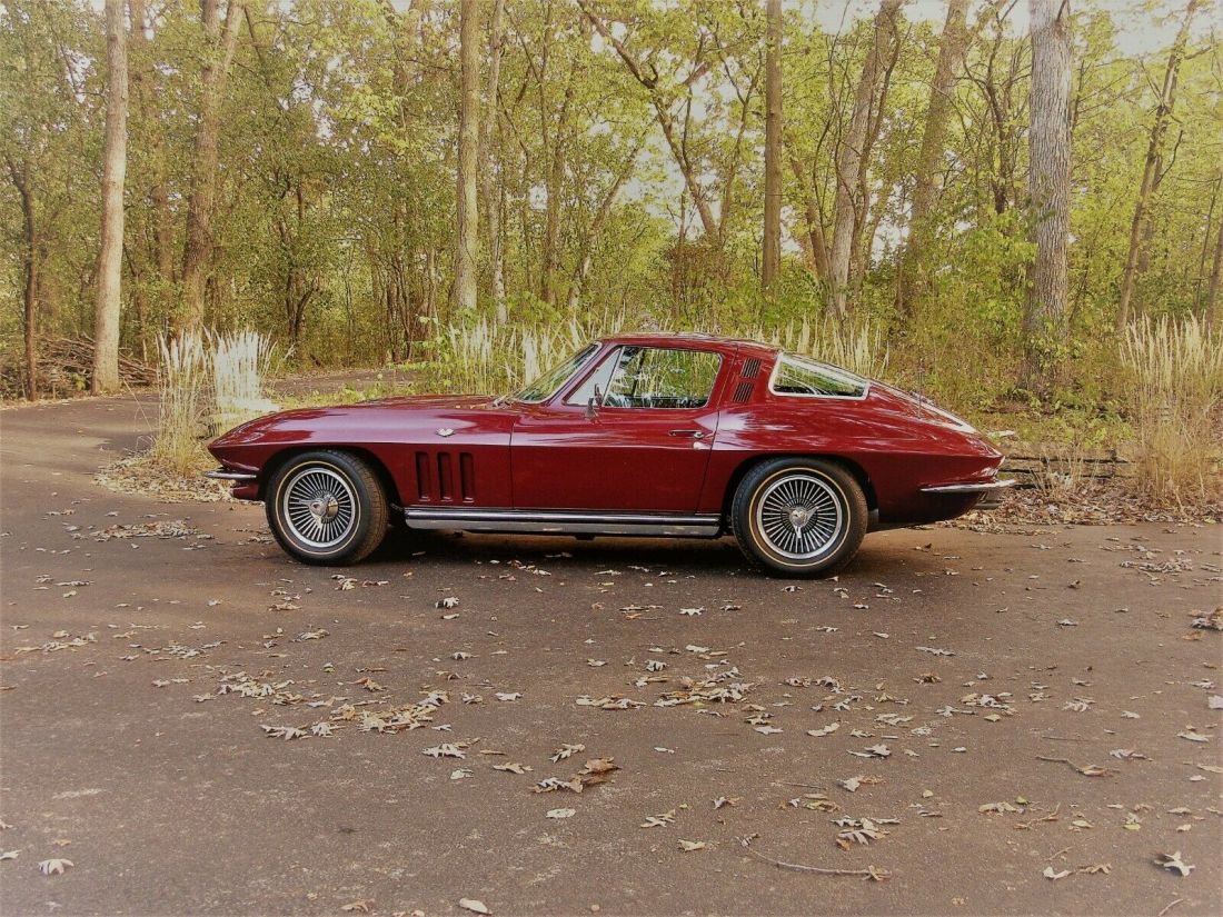 1965 Corvette coupe, 350 - 327, everything correct, 5 top flights last 20 years 1965 Chevrolet Corvette