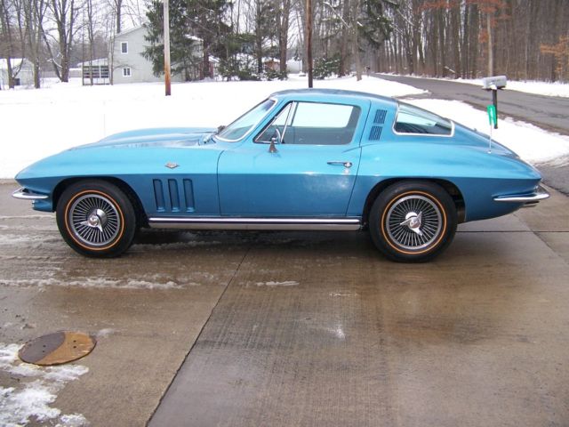 1965 CORVETTE COUPE 365HP WITH FACTORY AC 1 OF 221 BUILT GM PAPERWORK 1965 Chevrolet Corvette