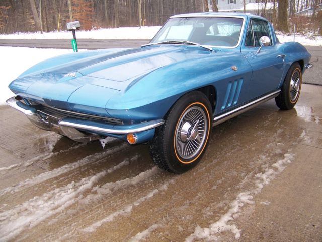 1965 Chevrolet Corvette - photo 4