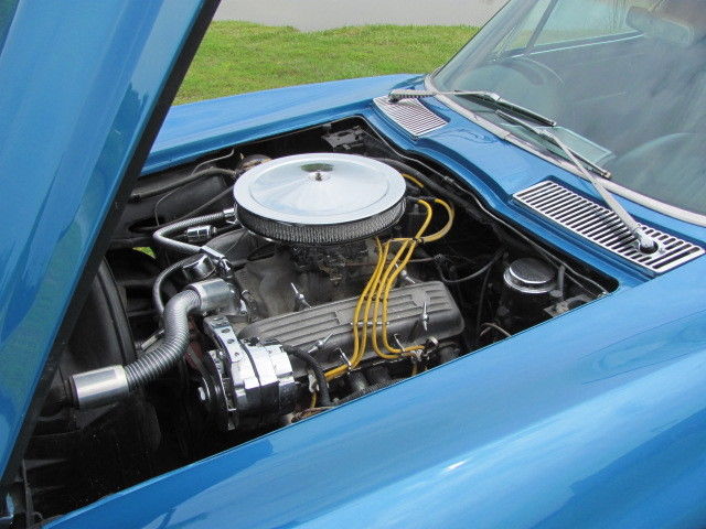 1965 Chevrolet Corvette - photo 9