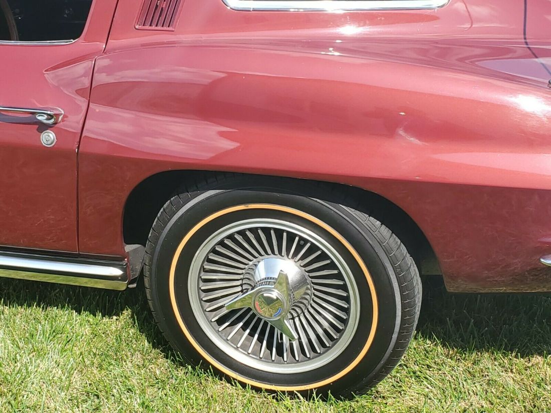 1965 Chevrolet Corvette - photo 13