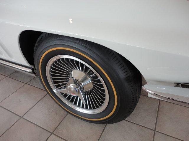 1965 Chevrolet Corvette - photo 5