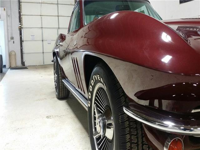 1965 Chevrolet Corvette -- - photo 2