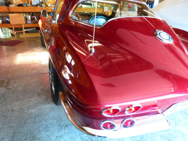 1965 Chevrolet Corvette - photo 2
