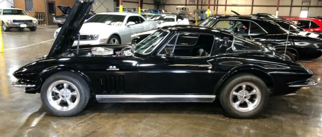 1965 Chevrolet Corvette Coupe - photo 5
