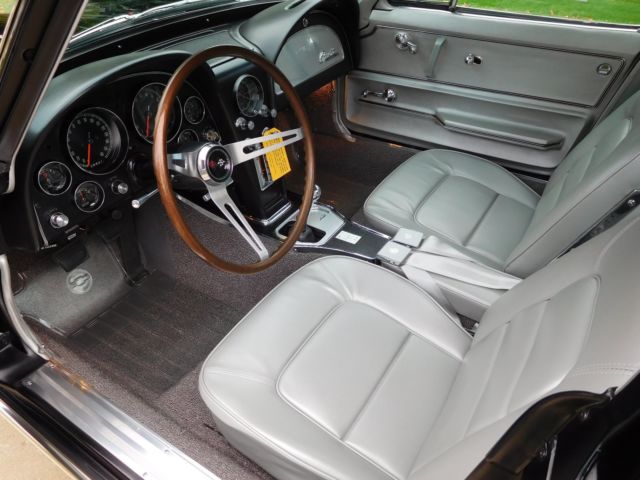 1965 Chevrolet Corvette - photo 7
