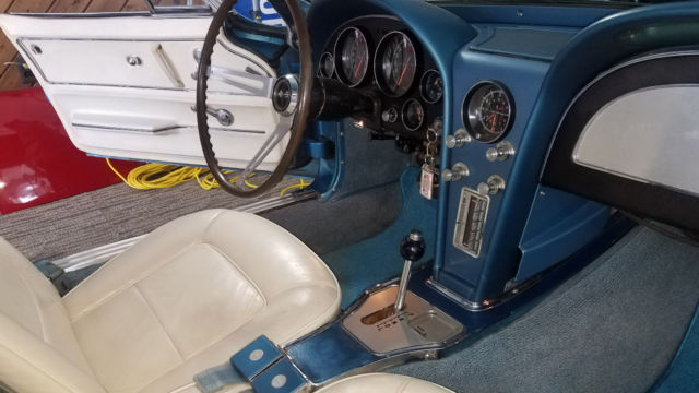 1965 Chevrolet Corvette - photo 10