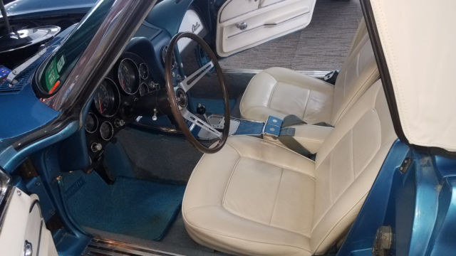 1965 Chevrolet Corvette - photo 12