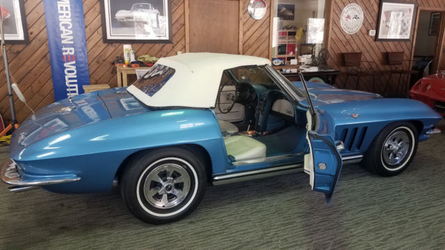 1965 Chevrolet Corvette - photo 4
