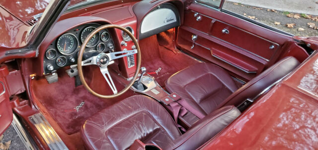 1965 Chevrolet Corvette - photo 12
