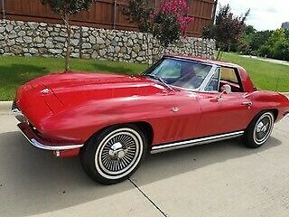 1965 Chevrolet Corvette Convertible - photo 2