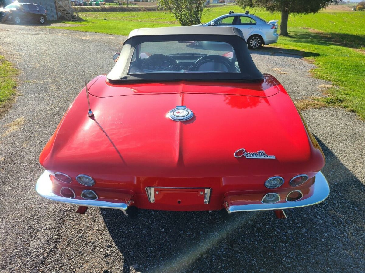 1965 Chevrolet Corvette - photo 6
