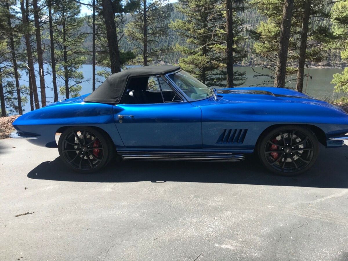 1965 Chevrolet Corvette - photo 9